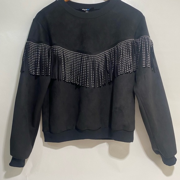 Alice Blue Tops - Black Studded Fringe Pullover